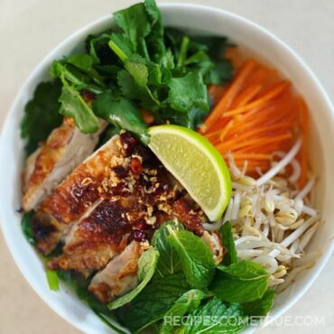 grilled chicken pho