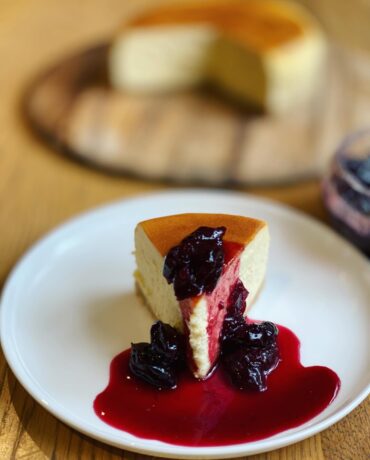 New York-style Cream Cheesecake